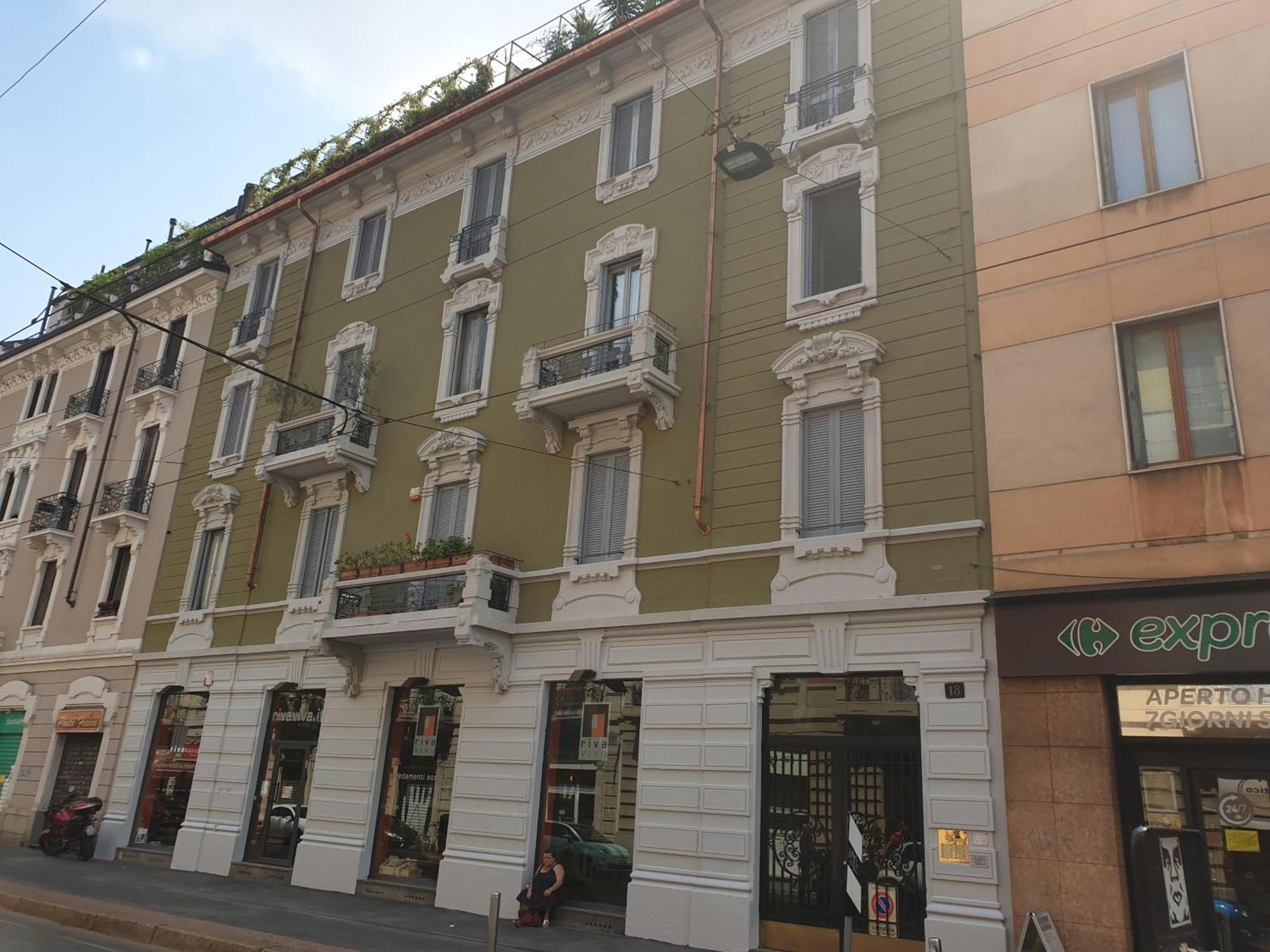 Isola - Bright 2-room With Balcony Milan