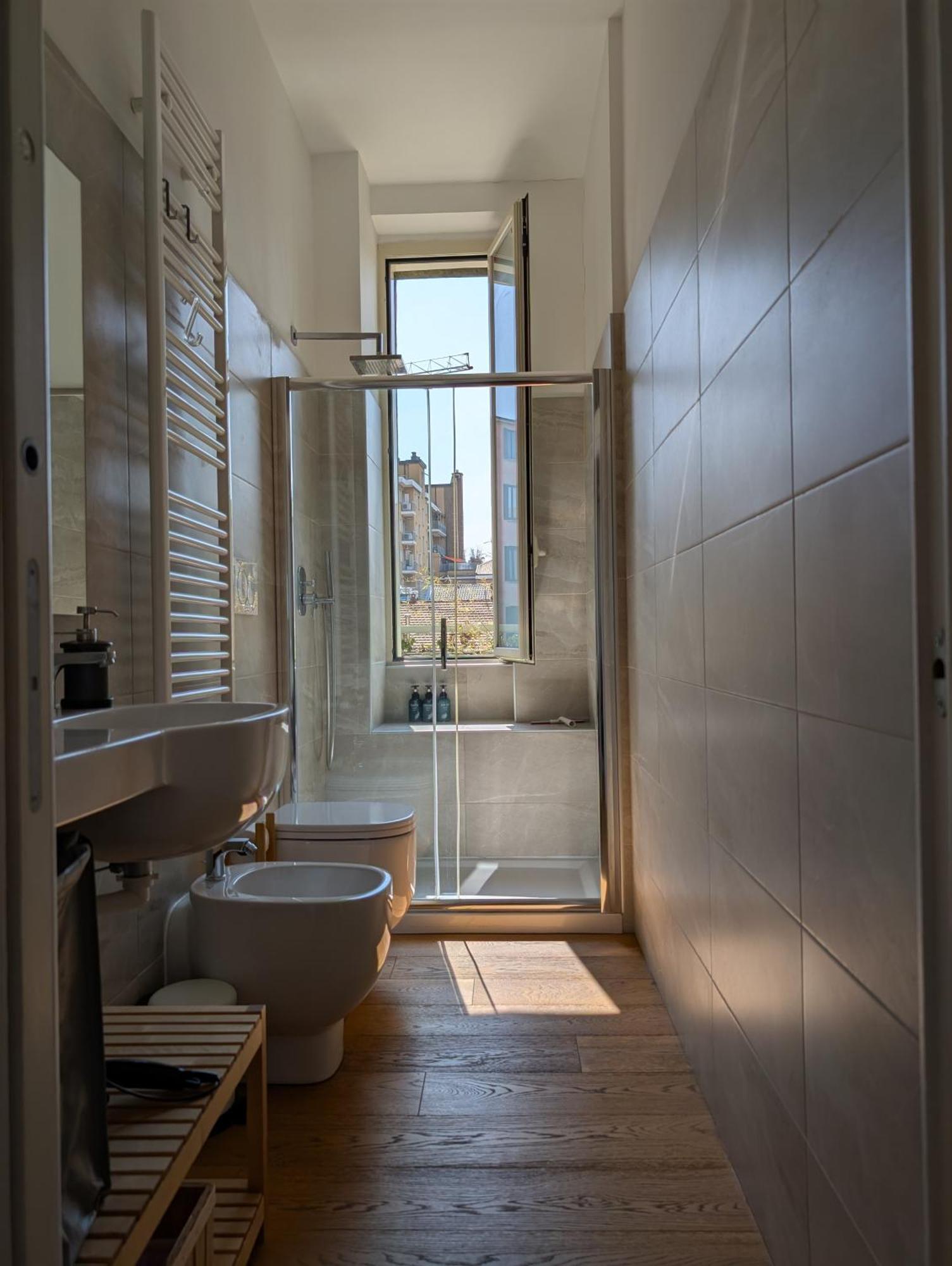 Isola - Bright 2-room With Balcony Appartamento